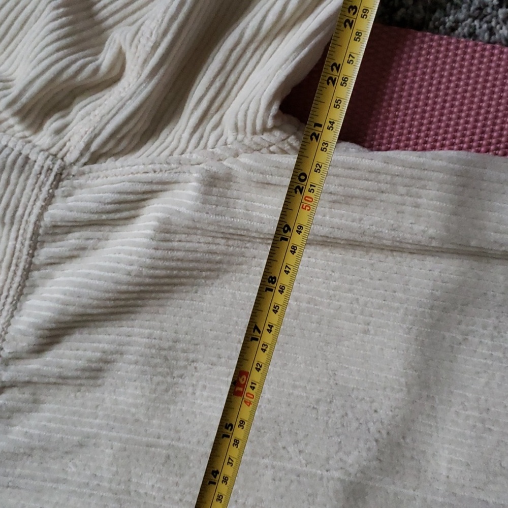 American Eagle Shacket Never Worn - image 8